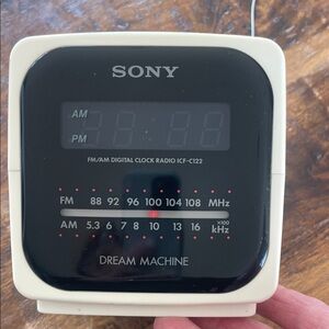 Sony Dream Machine Black and Cream Digital Clock Alarm Radio